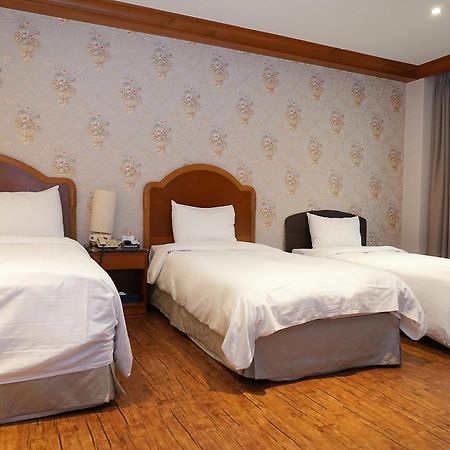 סיאול Karak Tourist Hotel מראה חיצוני תמונה