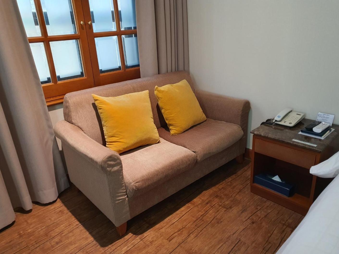 סיאול Karak Tourist Hotel מראה חיצוני תמונה
